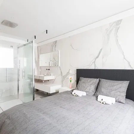 Guestready - Elegant Escape Near Plaza Athenee Paříž